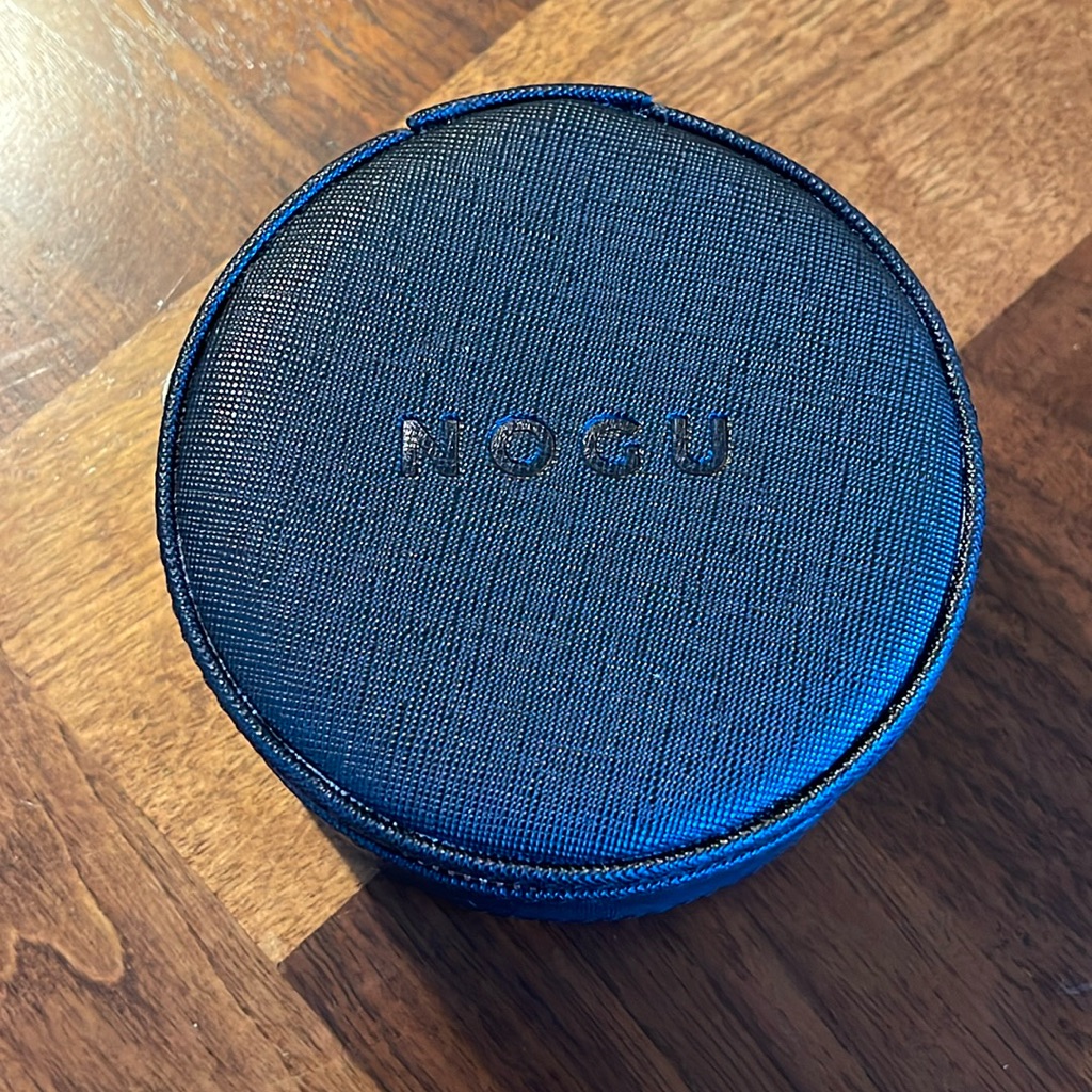 Nogu Jewelry Travel Case Round - Very Handy & Great For Travel!!